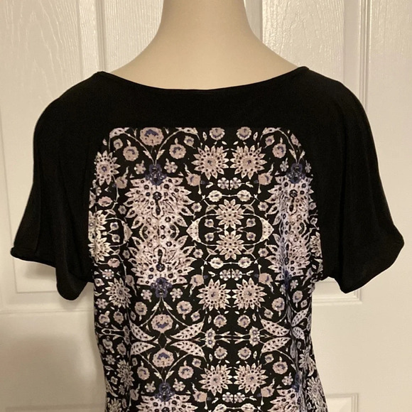 NWOT PerSeption Concept Patterned Top L - Picture 7 of 14